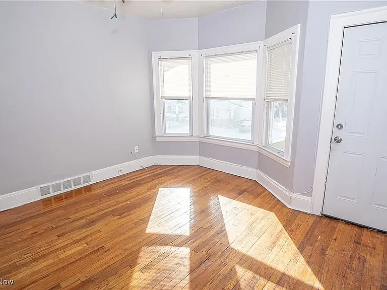 915 Evangeline Rd #1 — Photo 6
