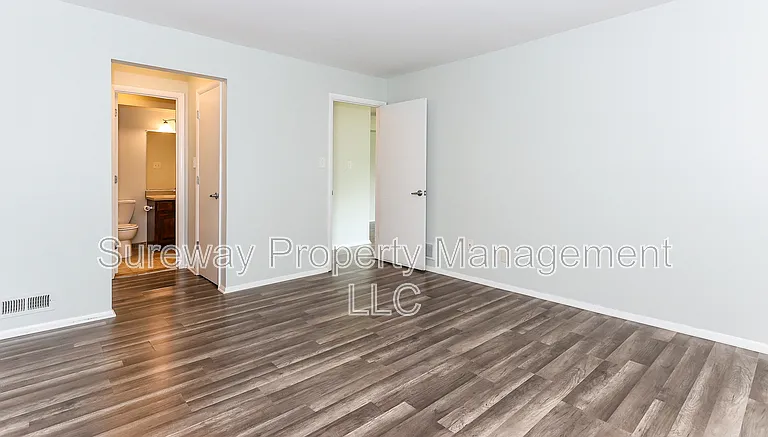 330A Willow Turn #A — Photo 8