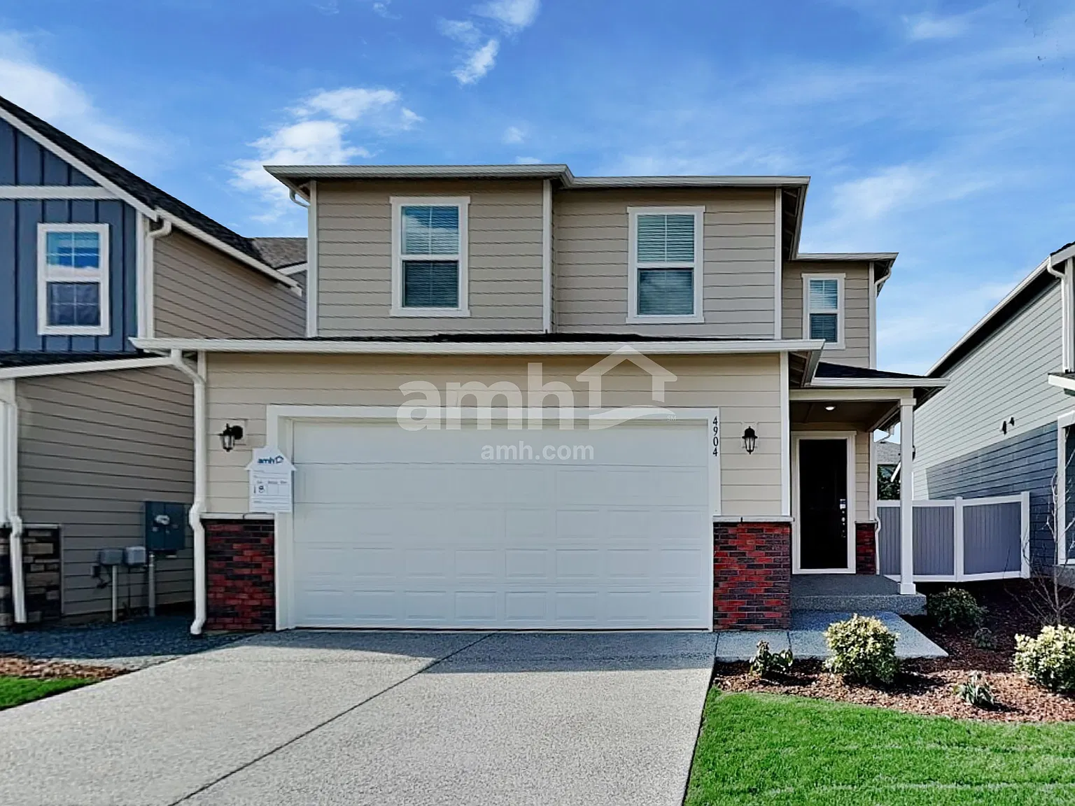 4 bed, 2.5 bath, 1978 sqft, $3,570 — Photo 1