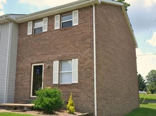 121 Scenic Park Pl, Bristol, VA 24201