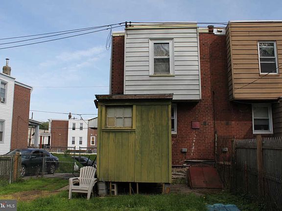 4th image of 7346 Rockwell Ave