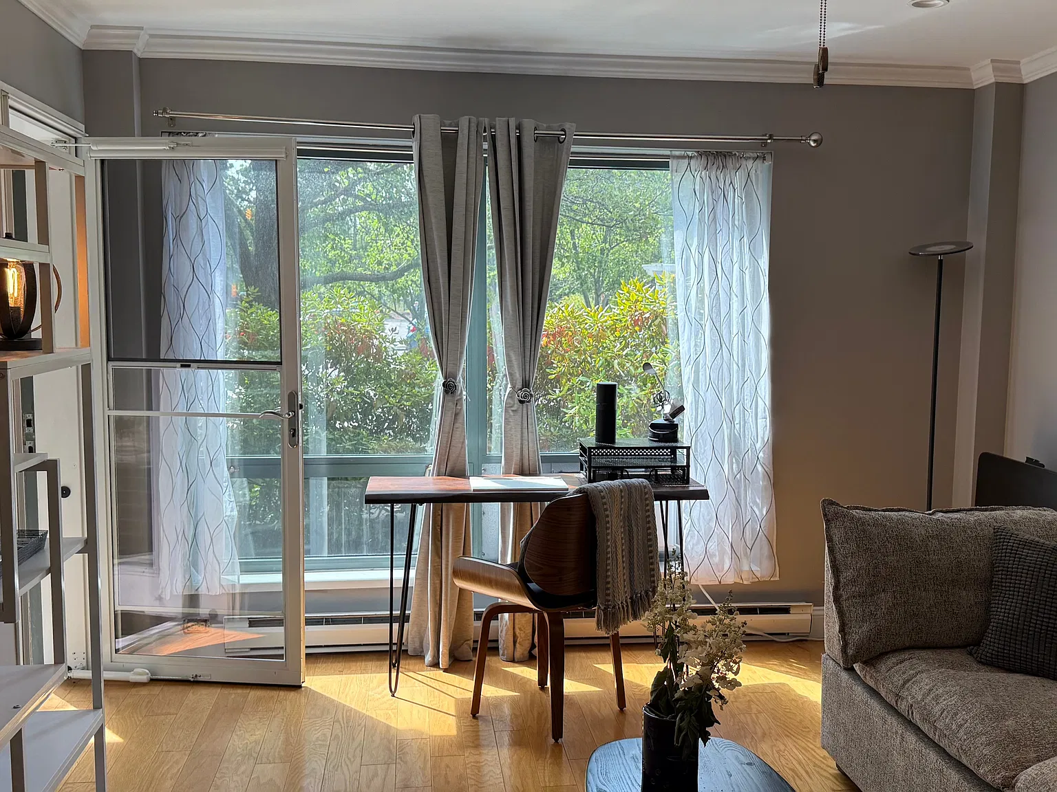 1 bed, 570 sqft, $2,250 — Photo 2