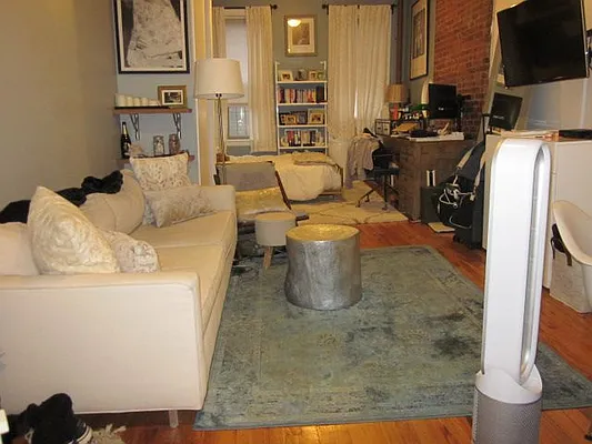 Rented by Empire One Realty | media 2