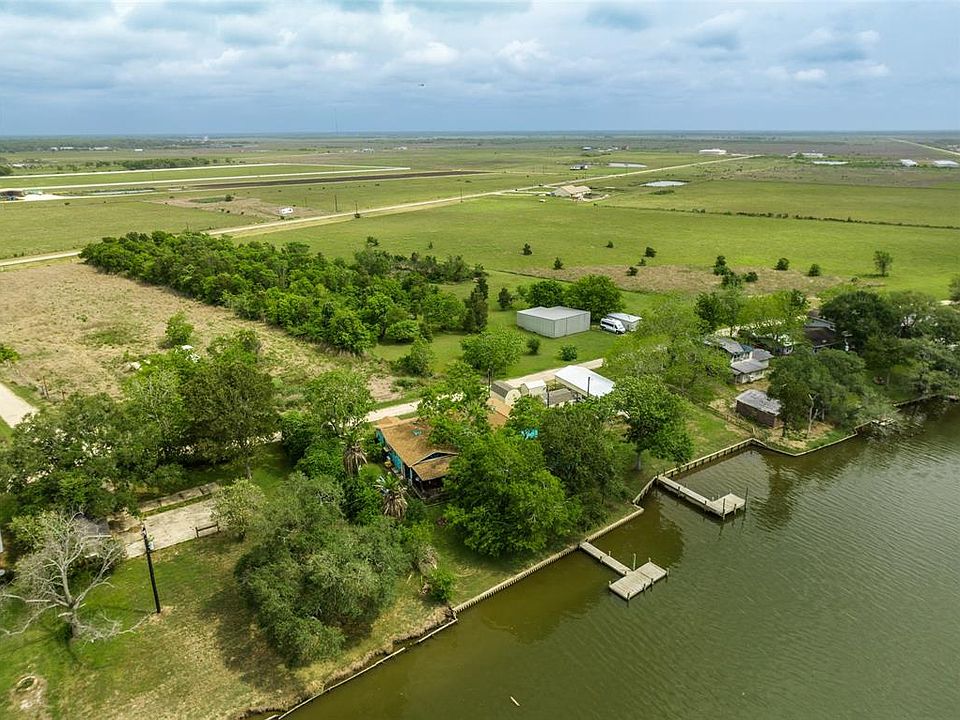 12 Lonnie Glaze St, Sargent, TX 77414 MLS 86928399 Zillow