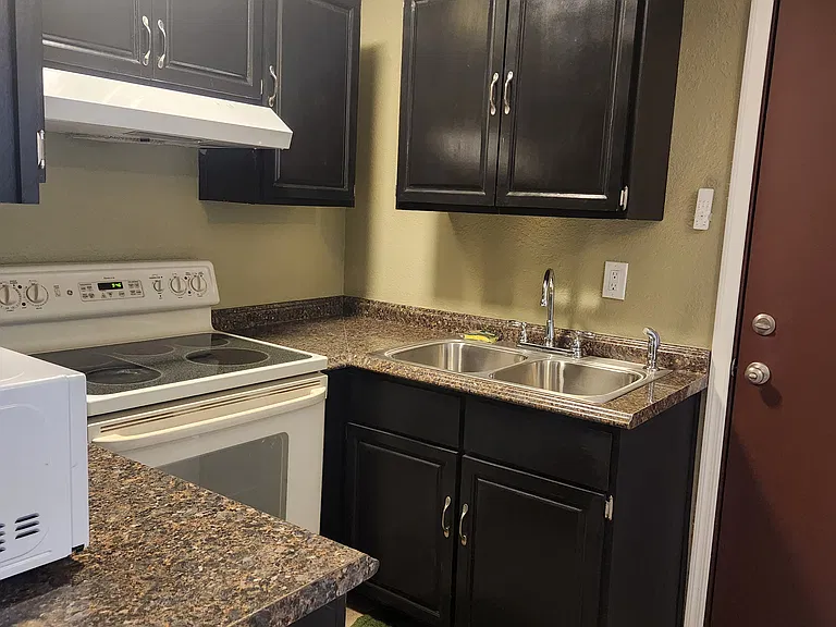 731 W Pepper Pl #2 — Photo 21