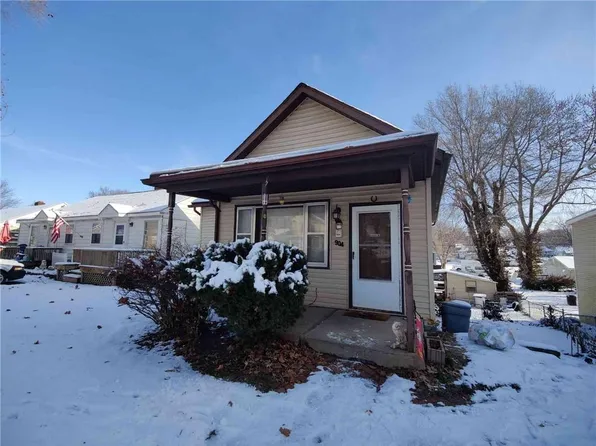 904 N Broadway St, Leavenworth, KS 66048