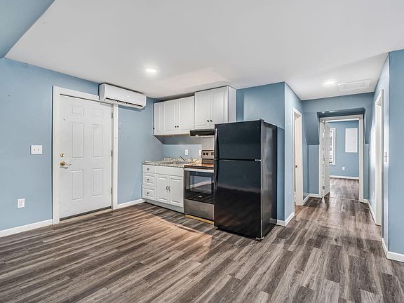 4th image of 148 Spring Street