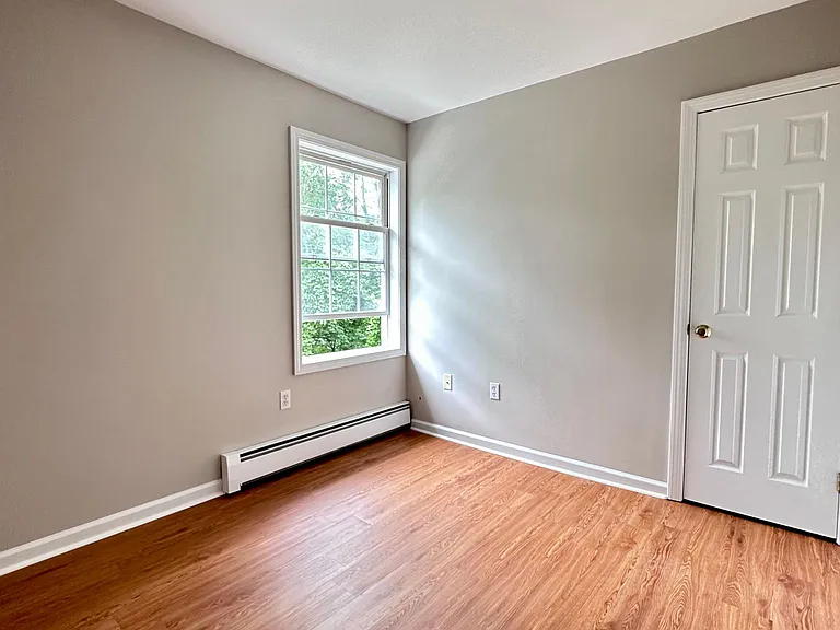 68 Lake St #2 — Photo 13