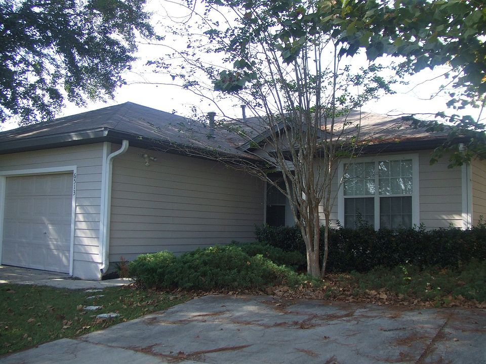 1st image of 6513 NW 109th Pl