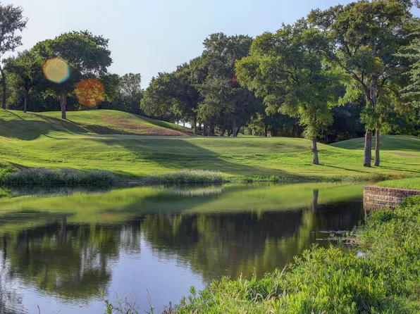 19049 White Bluff Dr, Whitney, TX 76692