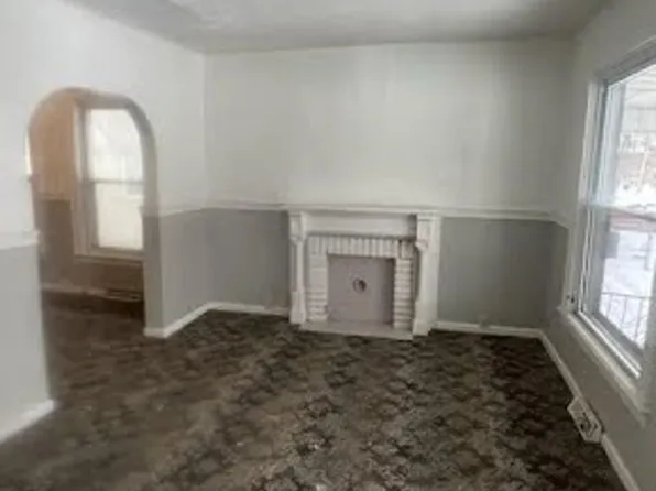 2564 Foraker Ave, Toledo, OH 43609