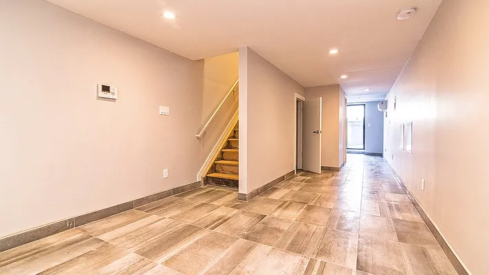 Rented by Nooklyn NYC LLC | media 7