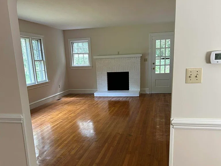 31484 Morris Leonard Rd — Photo 5