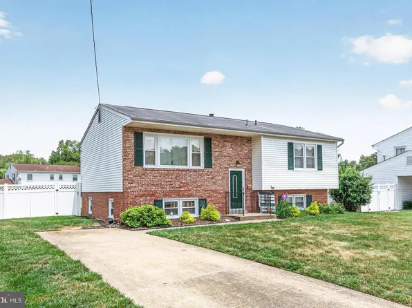 4130 Bassett Ct, Dumfries, VA 22026