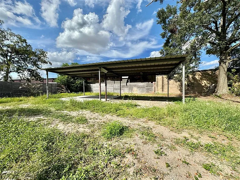 11625 Downey St #A — Photo 9