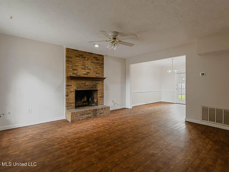 35B Northtown Rd — Photo 4