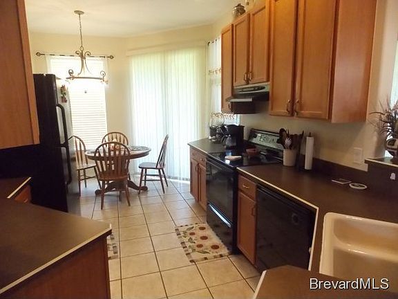 4th image of 3401 W Brahman Ave