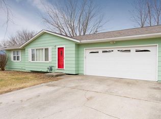 209 School St, Gilbert, IA 50105