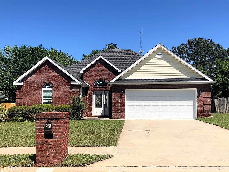1st image of 717 Wilmington Dr