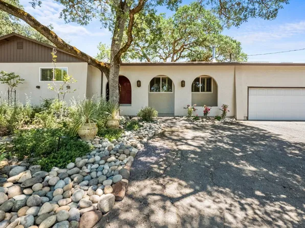 2161 Arroyo Road, Ukiah, CA 95482