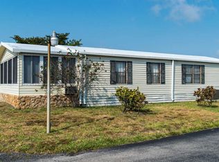 6829 41st Dr N, Riviera Beach, FL 33404