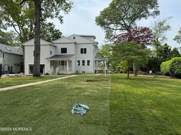 4 Interlaken Dr