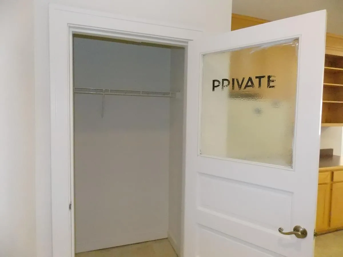 2 bed, 1263 sqft, $1,950 — Photo 2