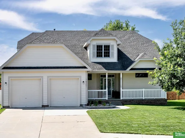 16541 Cottonwood St, Omaha, NE 68136