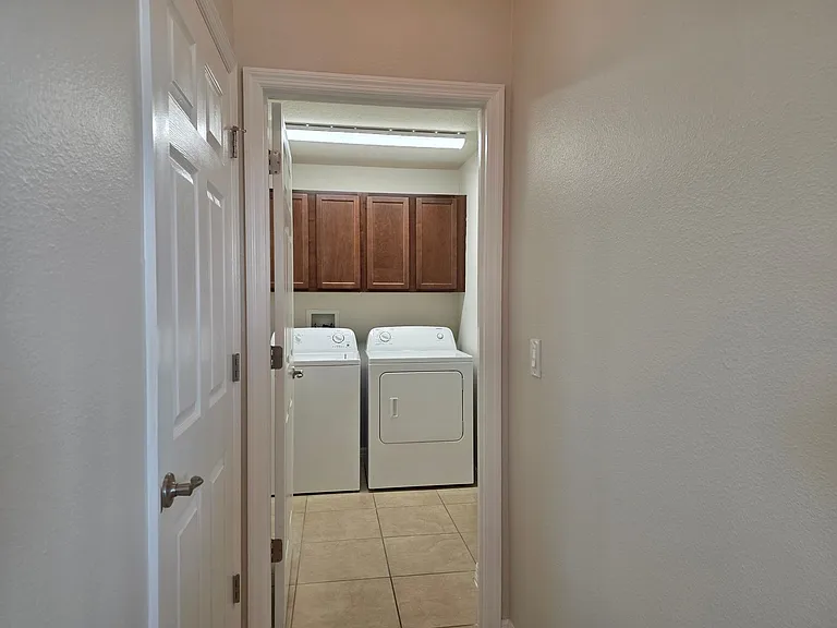 4772 Silver Birch Way — Photo 25