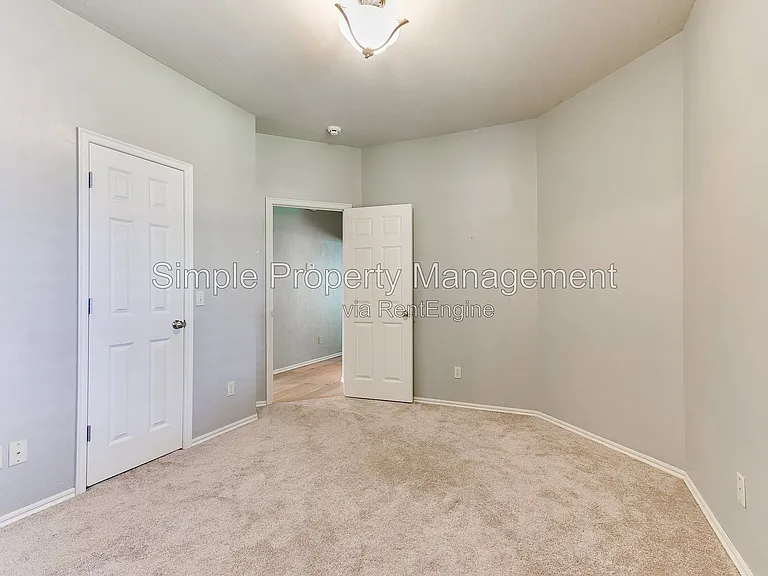 10709 Green Valley Rd — Photo 10