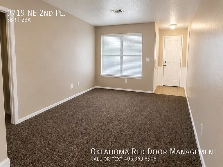9719 NE 2nd Pl — Photo 3