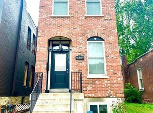 4328 Swan Ave, Saint Louis, MO 63110