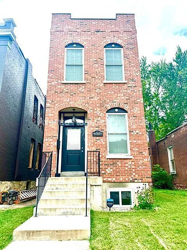 4328 Swan Ave Photo 1