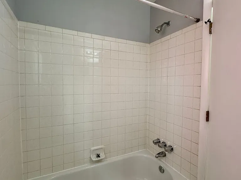 For Rent: Historic Charm at 2300 Eutaw Place Your Urban Retreat Awaits! — Photo 35