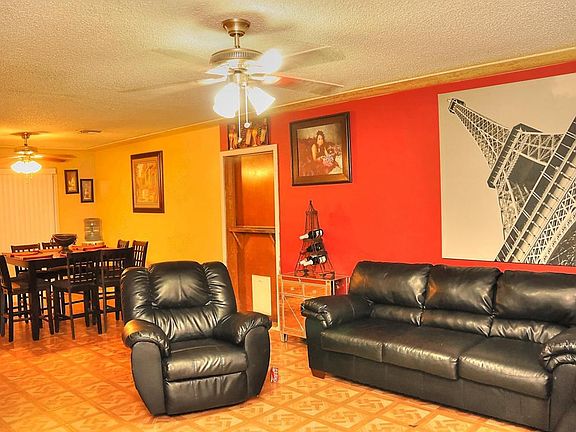 3rd image of 3824 W Palo Verde Dr