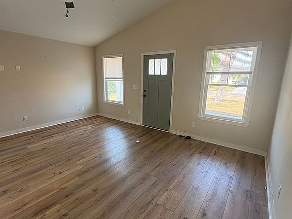 2nd image of 329 N Palo Alto Ave