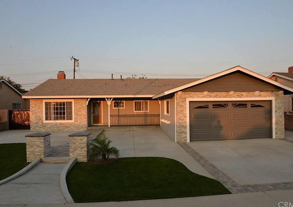 1st image of 11412 Park Ln