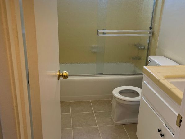 237 E Navilla Pl APT 5