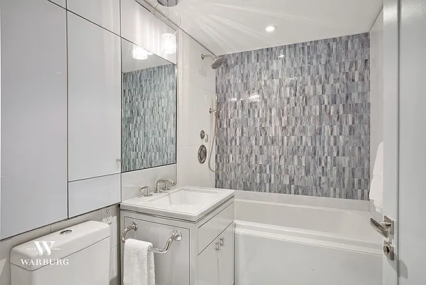 Rented by Warburg | media 19