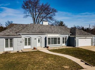 516 Roxbury Ct, Fort Wayne, IN 46807