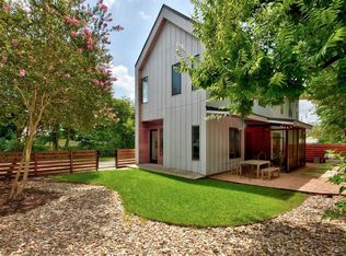 1902 E 14th St #B, Austin, TX 78702