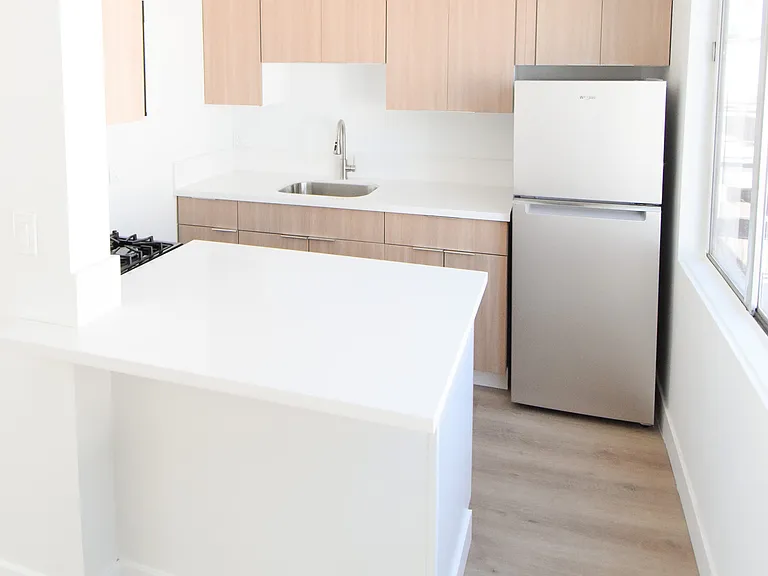 2643 Centinela Avenue — Photo 25