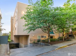 2241 13th Ave W APT 201, Seattle, WA 98119