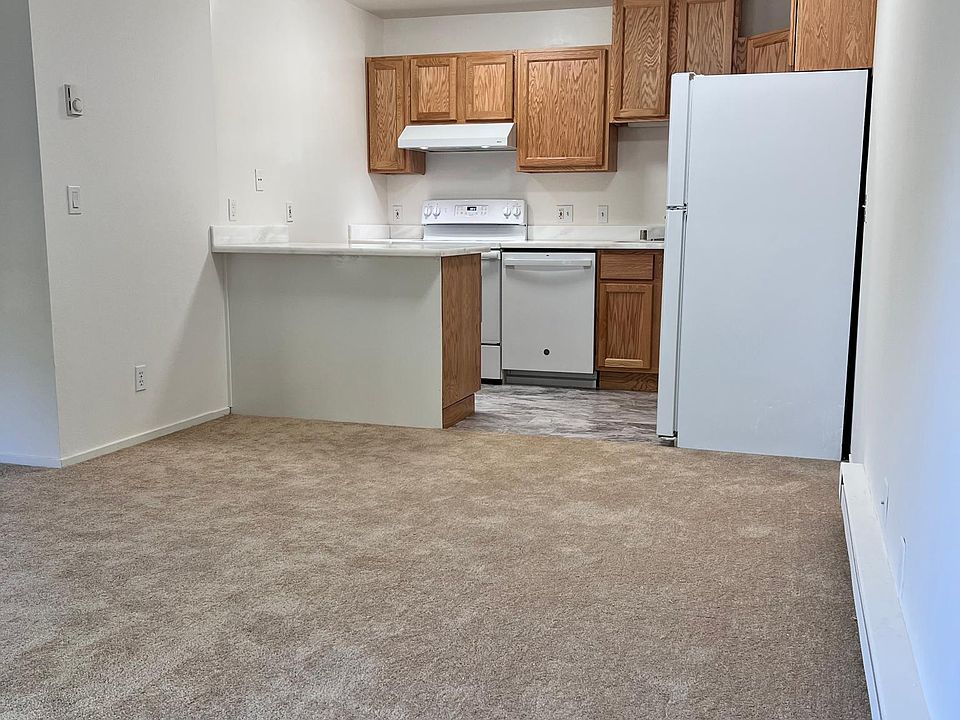1st image of 1126 Cherry Ave APT 82
