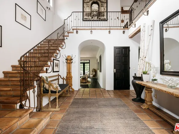 7551 Jalmia Way, Los Angeles, CA 90046