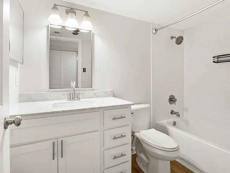 9021 N Swan Cir — Photo 12