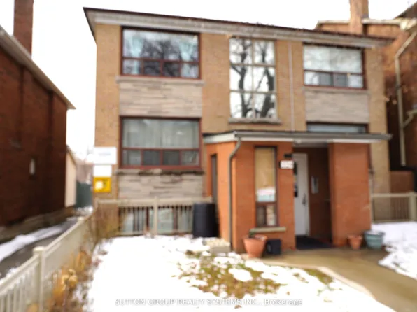 324 Lauder Ave, Toronto, ON M6E 3H6