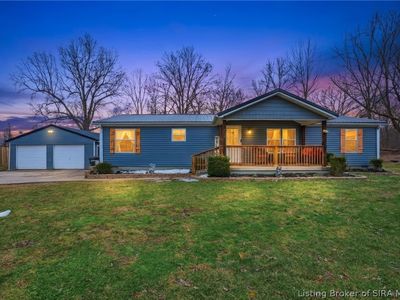 6112 Carr Circle, Jeffersonville, IN, 47130