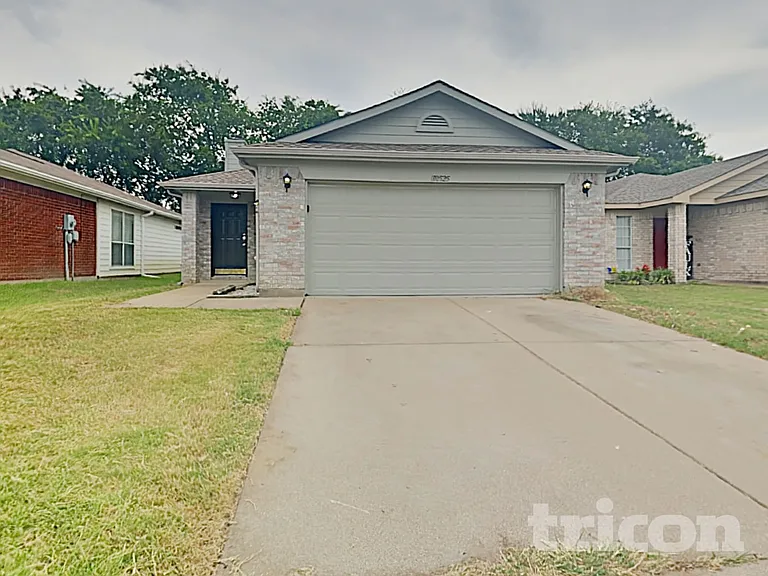 10525 Flamewood Dr — Photo 17