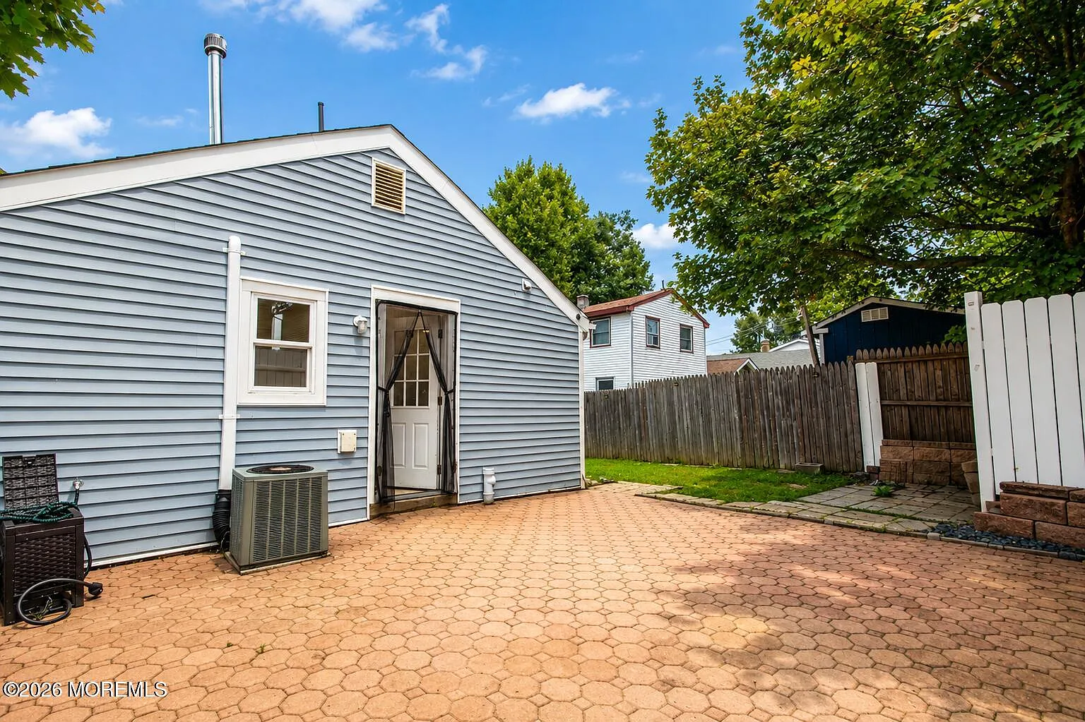 2 bed, $2,850 — Photo 4